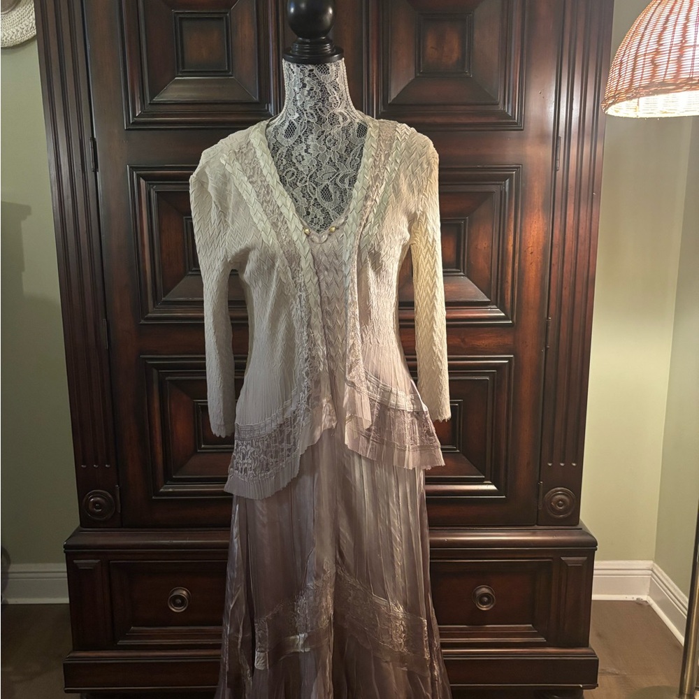 Komarov Lace Overlay Set